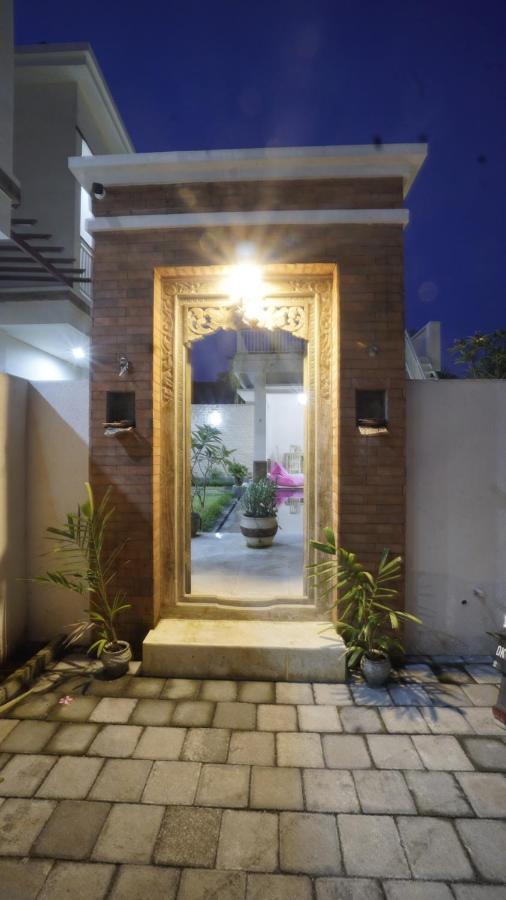 Maharani Residence Denpasar Extérieur photo